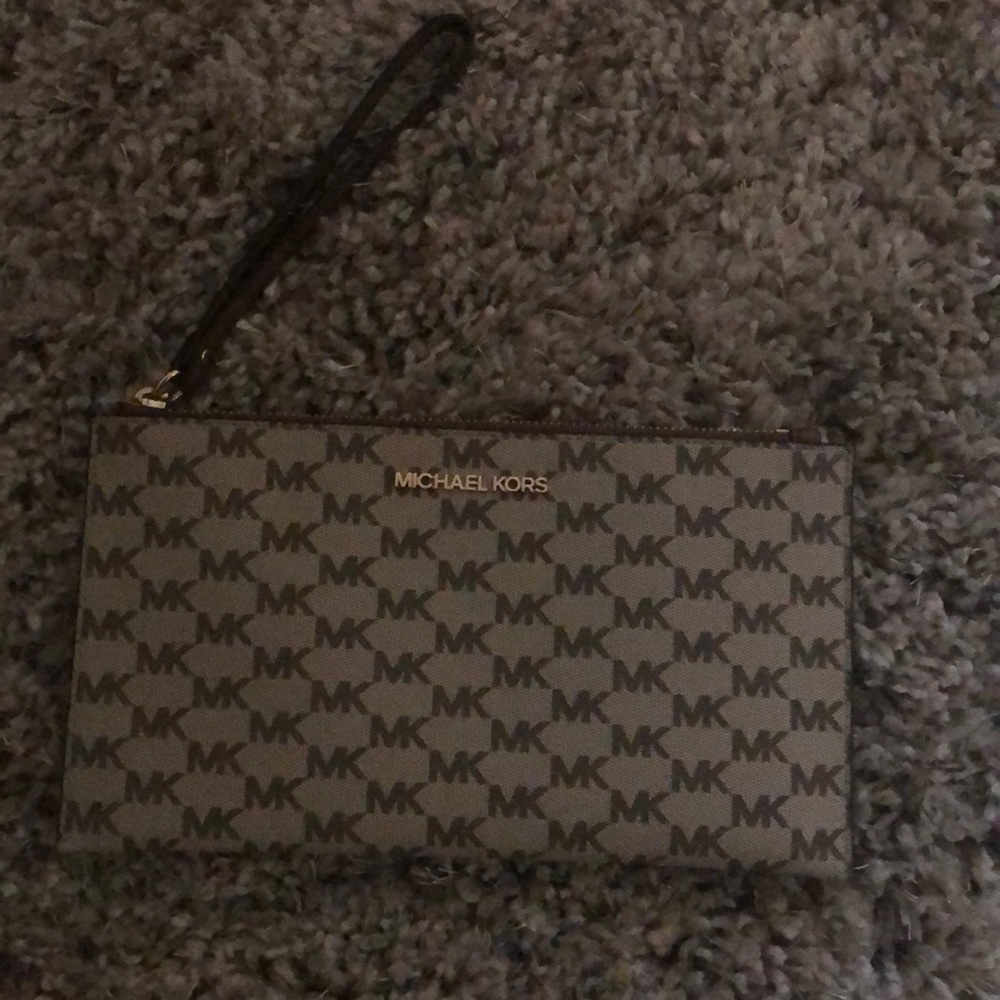 MK wallet